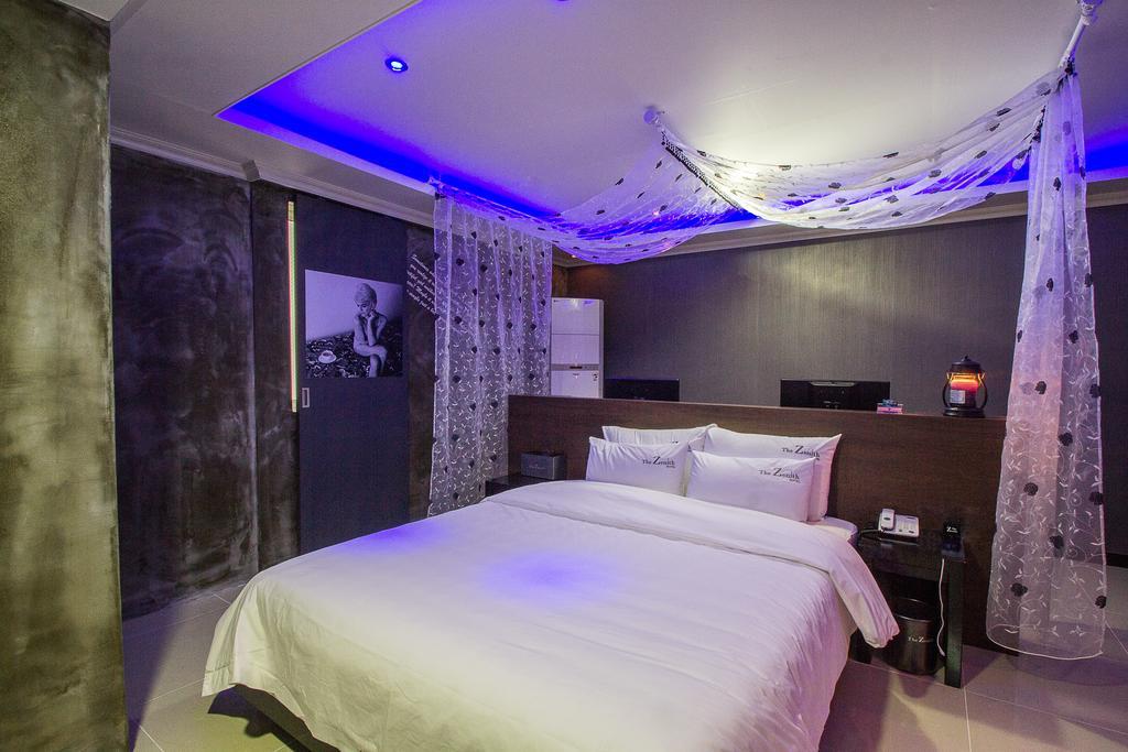 The Zenith Hotel Pusan Pokoj fotografie