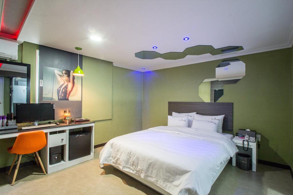 The Zenith Hotel Pusan Pokoj fotografie