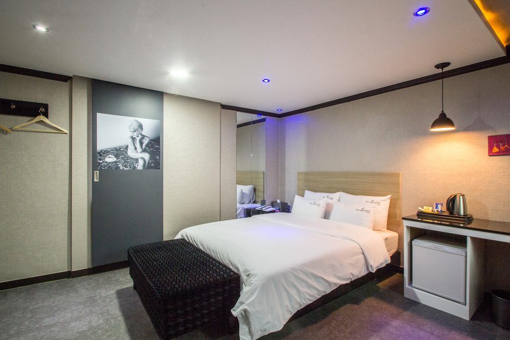 The Zenith Hotel Pusan Pokoj fotografie